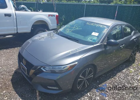 2021 Nissan Sentra Sr Xtronic Cvt z USA, uszkodzony, nr VIN 3N1AB8DV8MY280767